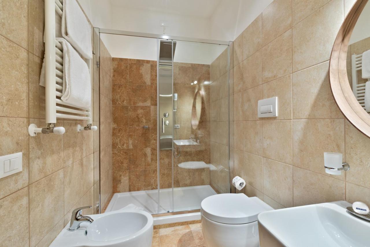 Vatican Domus Luxury Rooms Roma Exterior foto