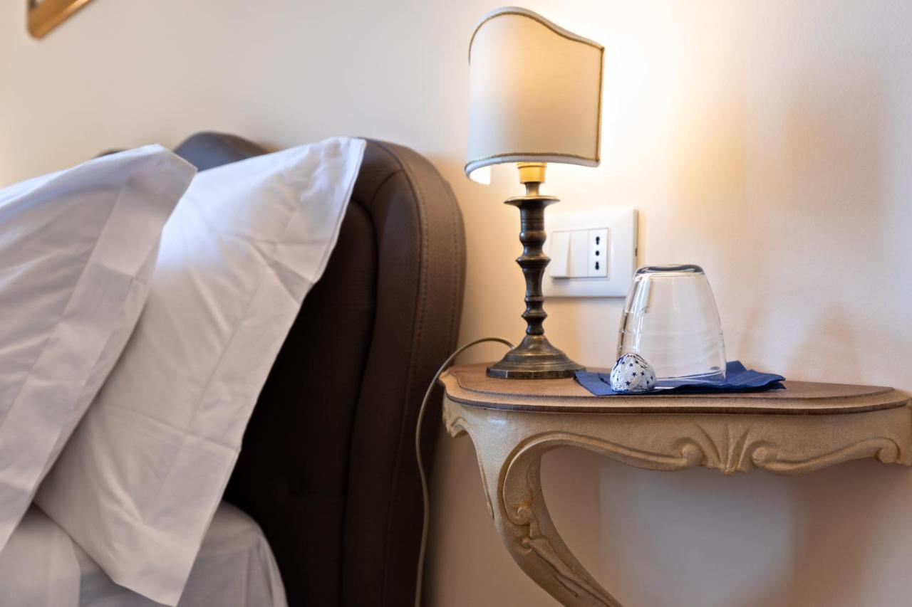 Vatican Domus Luxury Rooms Roma Exterior foto